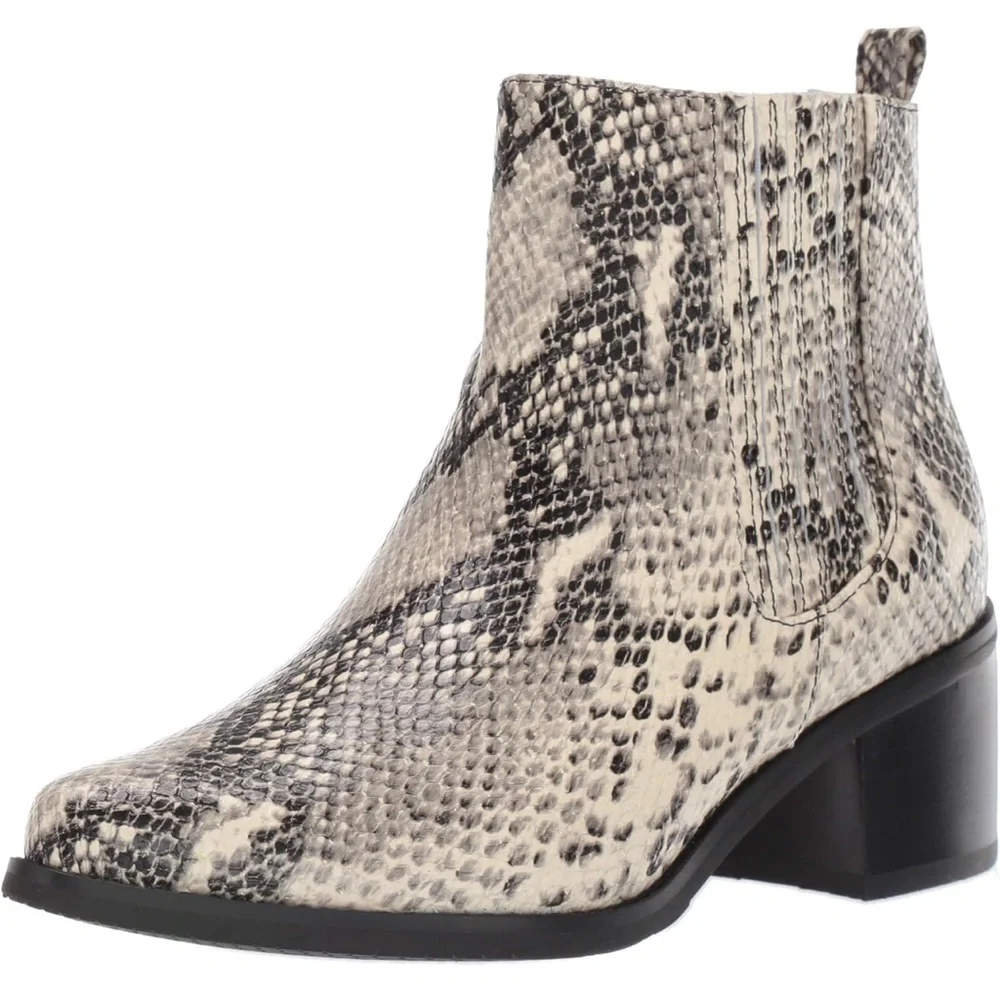 Blondo snake skin leather waterproof ankle boots new 8 m